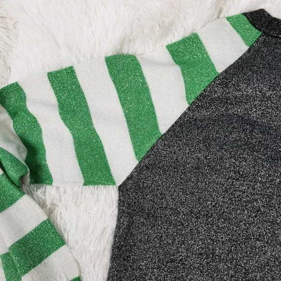 Pug holiday christmas sweater one size - Picture 9 of 11